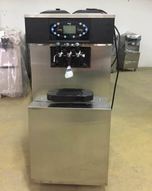 Fabricant et grossiste de distributeurs automatiques de machines à glace Fabricant et grossiste de distributeurs automatiques intelligents de glaces